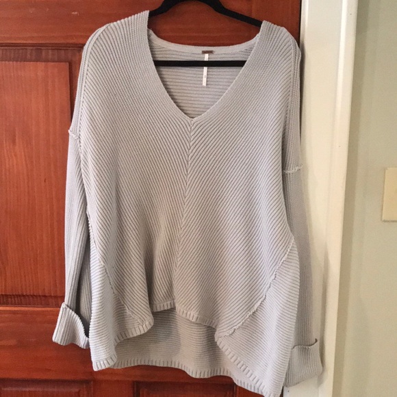 Free People Sweaters - Free people v-neck sweater